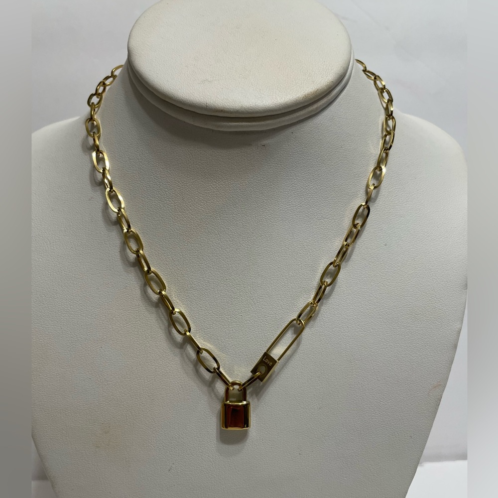 TINY LOCK ANJALAI NECKLACE